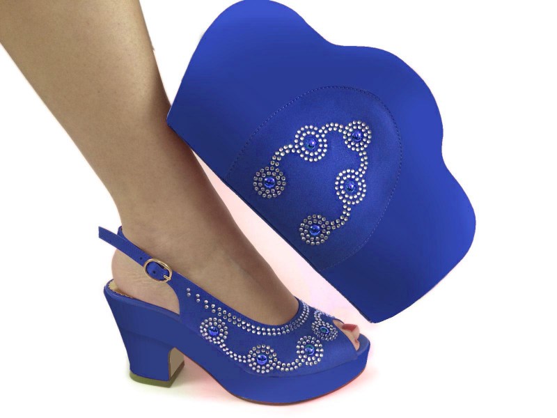 royal blue 2 - art 27 tc